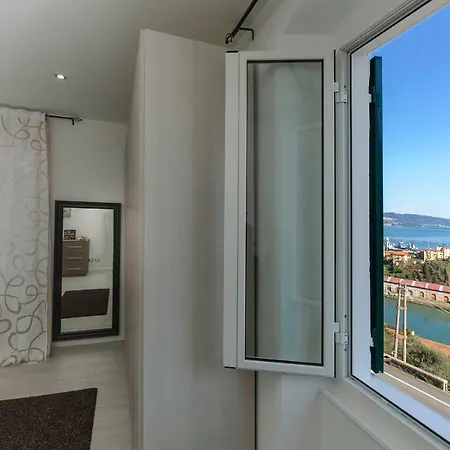 Appartement Abi S House *
